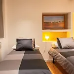 Galeria En La Marina Apartment